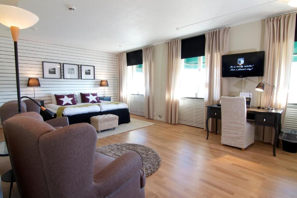 Hotell Tinget Sala Exterior foto