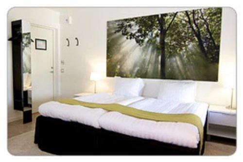 Hotell Tinget Sala Zimmer foto